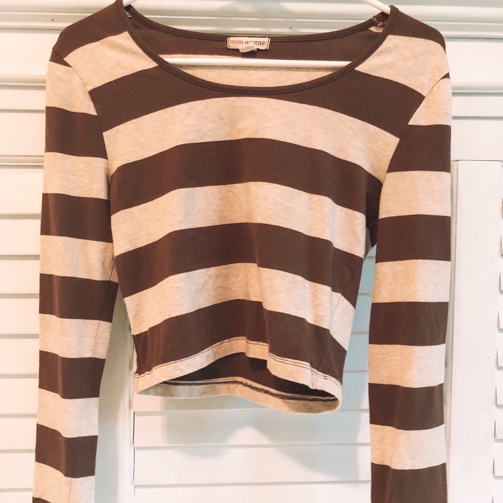 Cropped Long Sleeve Stripped Top